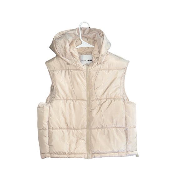 Fashion nova Beige Hooded Puffer Vest - Picture 3 of 4